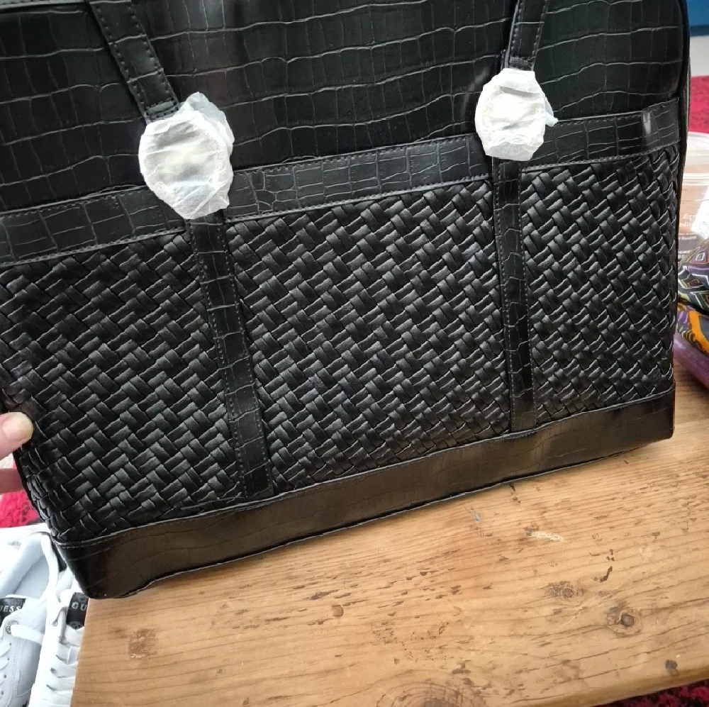 NWT Coldwater Creek Black Woven Laptop Computer Faux Croc Tote Bag